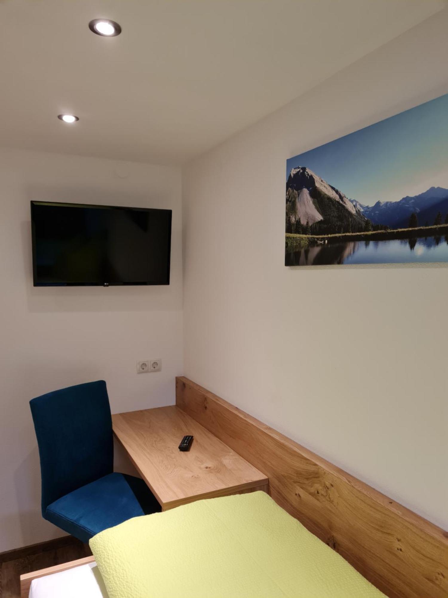 Ferienwohnung Alpenheim 턱스 객실 사진